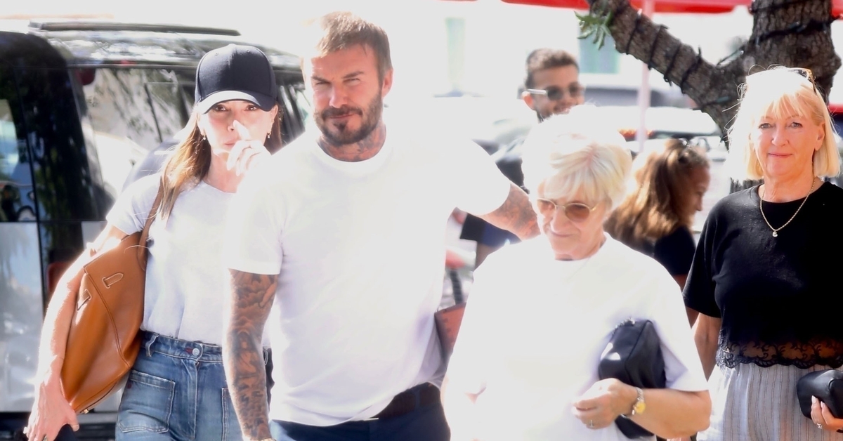 David ve Victoria Beckham çiftinin anne ve babalarıyla keyifli günü