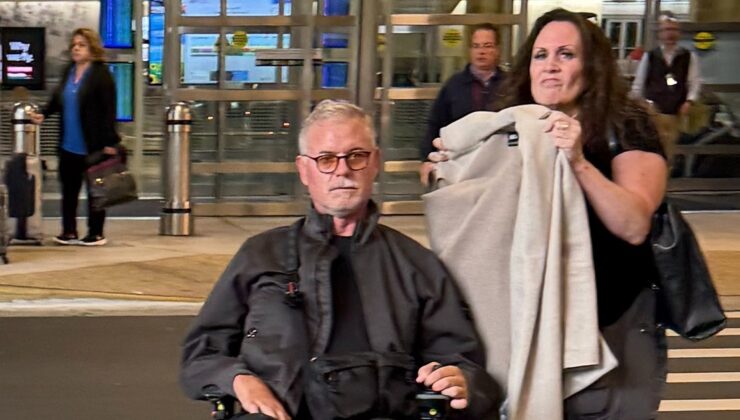 Eric Dane ALS hastalığı nedeniyle artık tekerlekli sandalyede