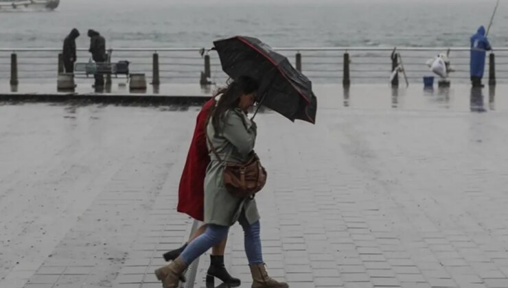 İstanbul’da okullar saat 16.00’dan itibaren tatil edildi