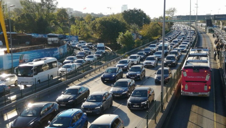 İstanbul’da sabah saatlerinde trafik