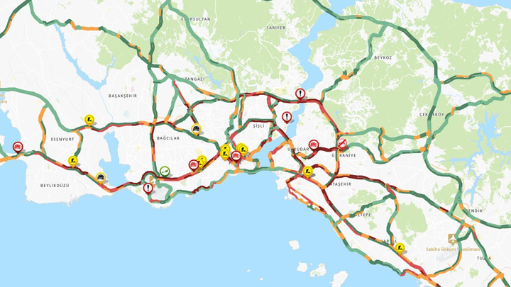 İstanbul’da trafik durma noktasına geldi! Yoğunluk yüzde 80’e ulaştı