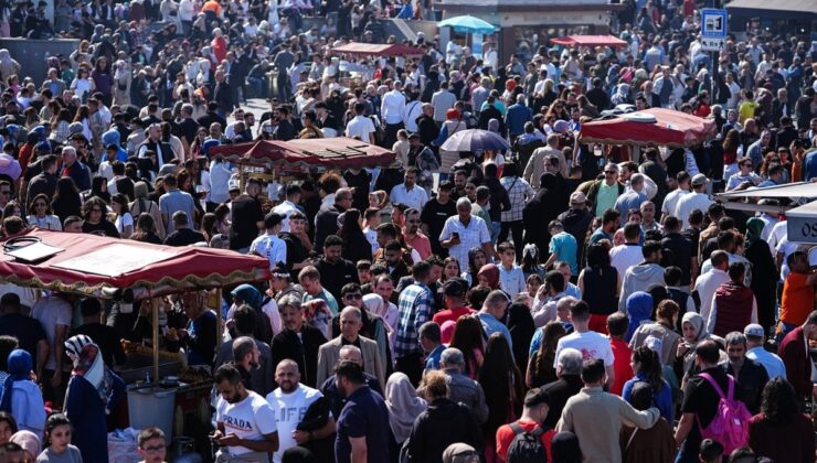 İstanbul'da geçim sıkıntısı çığ gibi büyüyor! Her üç kişiden biri temel ihtiyaçlarını karşılayamıyor