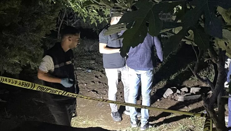 Kan donduran olay! Cami bahçesine girenler hemen polisi aradı