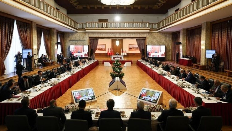 Komisyon emekli askerleri dinledi