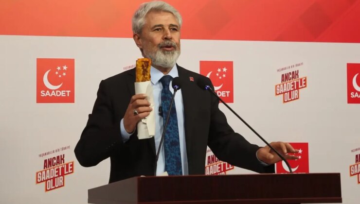 Kürsüye elinde tavuk dürümle çıkıp "Dürümflasyon" hesabı yaptı