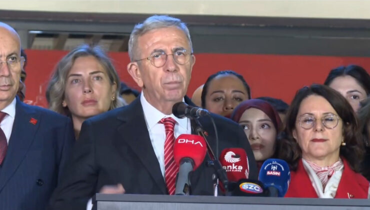 Mansur Yavaş: Karanlığa boyun eğmeden, Cumhuriyet’in ışığında yürümeye devam edeceğiz