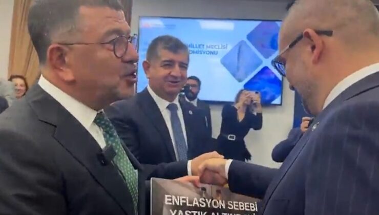 Merkez Bankası Başkanı Meclis'te protestoyla karşılandı