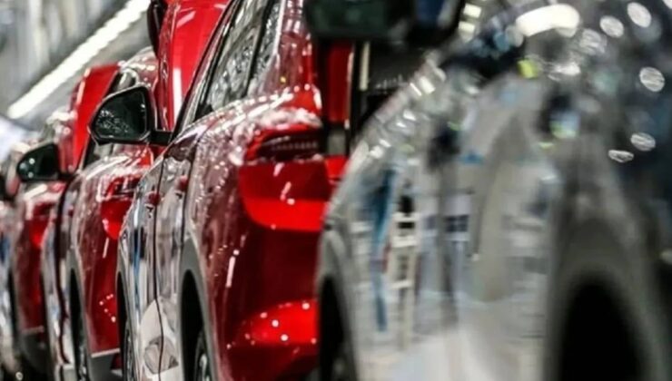Otomotiv devinde kırmızı alarm: Birden çakıldı
