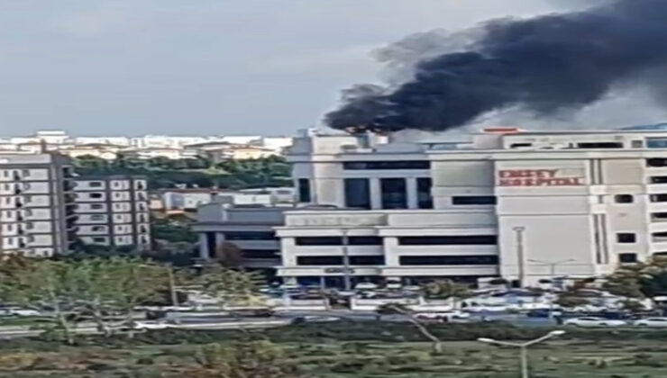 Pendik’te hastanede yangın! Dumanlar gökyüzüne yükseldi