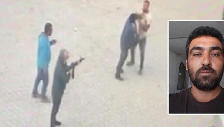 Silah doğrultan adamı bıçakla öldürdü! Kanlı düello kamerada!