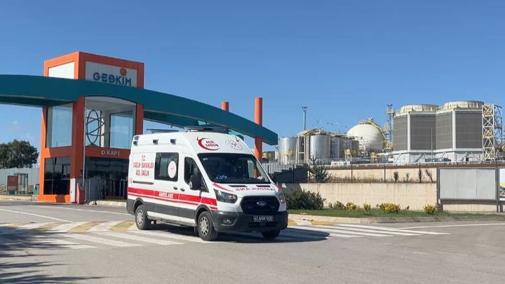 Son dakika… Kocaeli Dilovası’nda petrokimya tesisinde patlama: 2 can kaybı