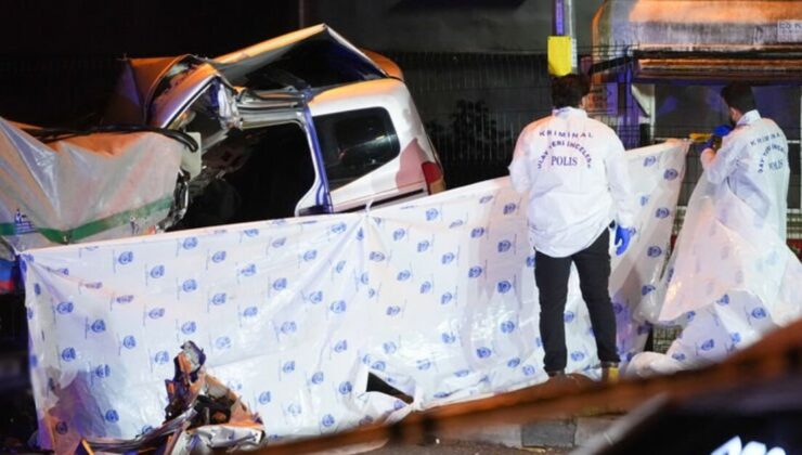 Sultanbeyli’de polisten kaçan araç TIR’a çarptı: 1 ölü, 2 yaralı