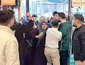 10 TL’lik giyim izdihamı