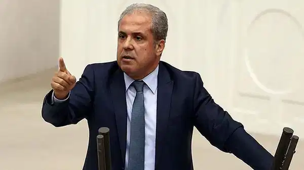 AKP’li Tayyar ‘İmralı notlarını’ önce paylaştı sonra sildi: Öcalan’la ne konuşuldu, bundan sonra ne yapılacak?