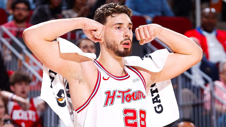 Alperen Şengün’den, Washington karşısında double double!