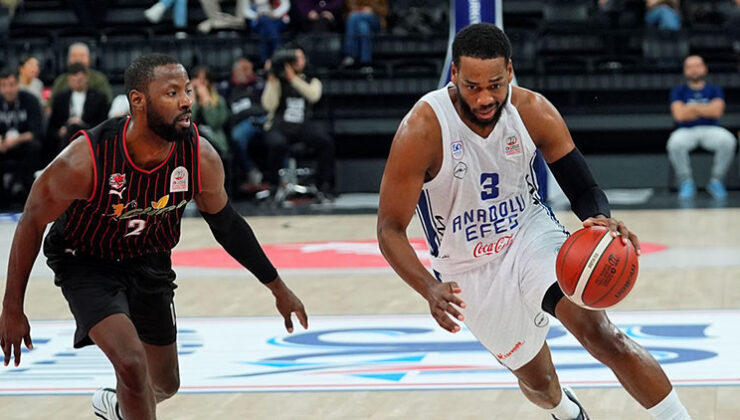 Anadolu Efes, Manisa’yı farklı yendi: 6’da 6!