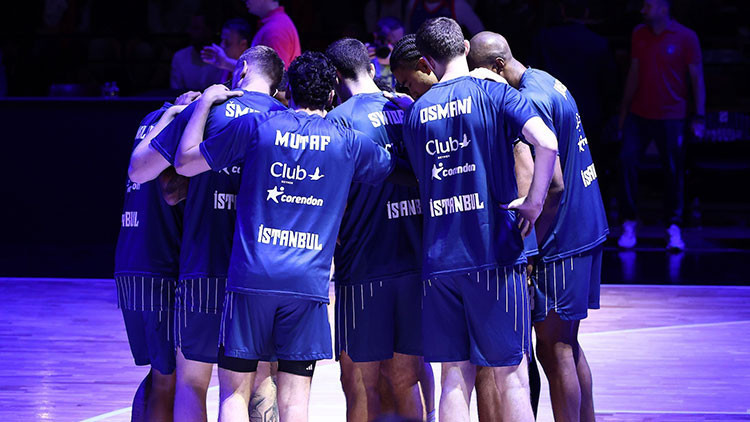 Anadolu Efes’te Barcelona maçı öncesi 6 eksik!