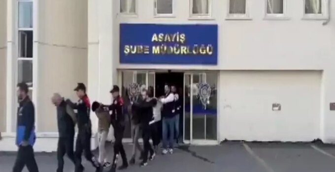 Ankara’da "Aşk" tuzakları: 11 kişi fuhuş ve dolandırıcılıktan gözaltında