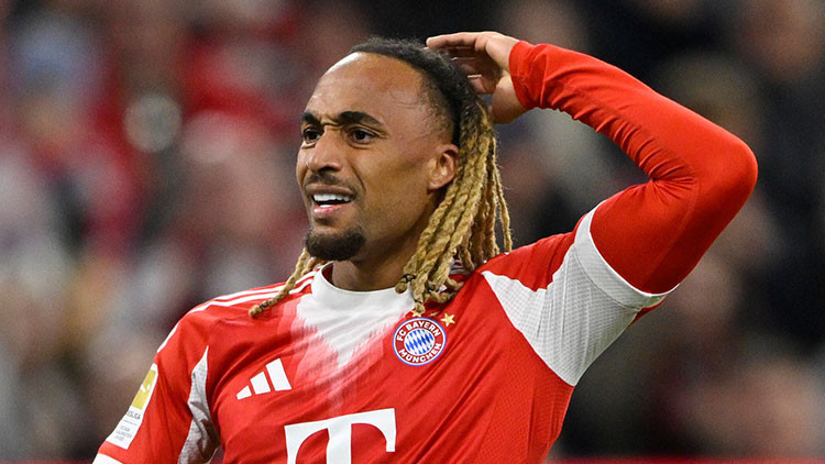 Bayern Münih, Sacha Boey için kararını verdi!