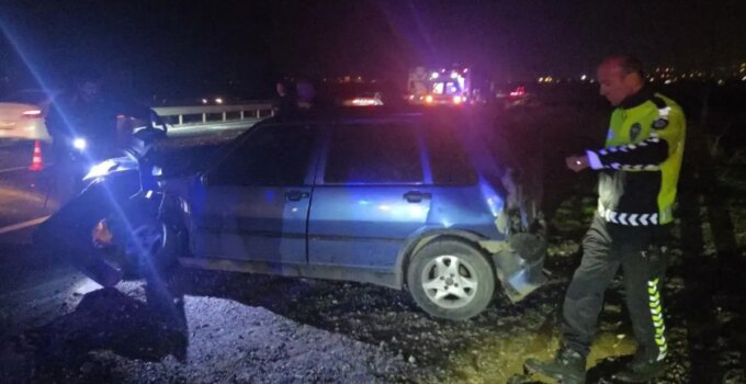 Bir garip kaza! Facia ucuz atlatıldı, içinden sürücü çıkmadı