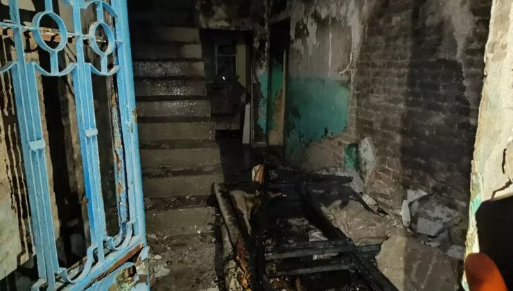 Bursa’da alkollü adam evini ateşe verdi