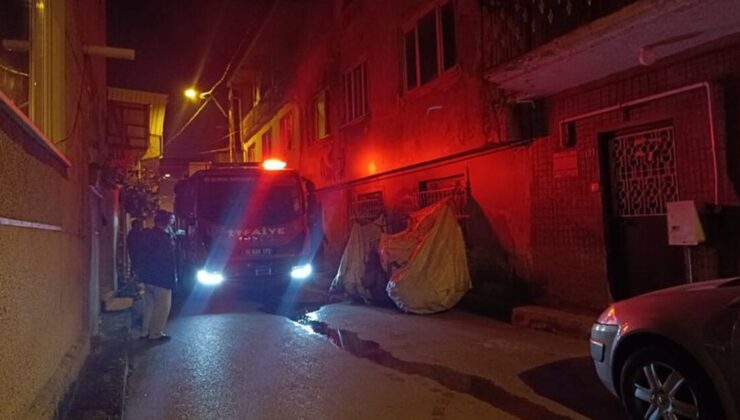 Bursa’da bir kişi evini ateşe verdi; hastaneye kaldırıldı