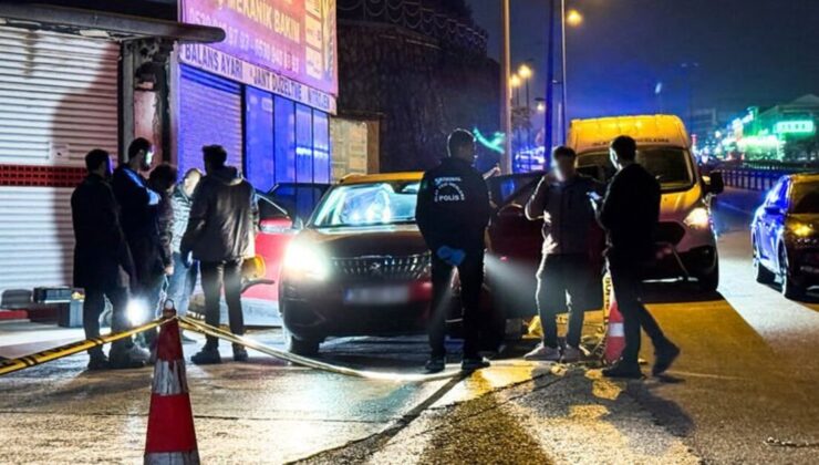 Büyükçekmece’de otomobilde silahlı kavga: 2 ölü, 1 yaralı