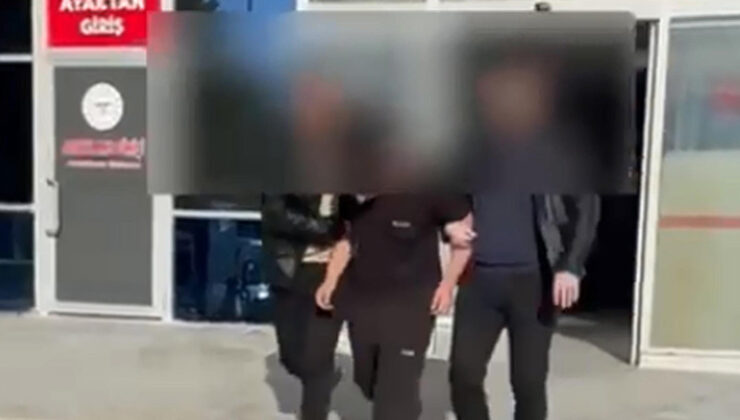 Canlı yayında skandal! Kur’an’ı ve Türk bayrağını yakmaya çalıştı