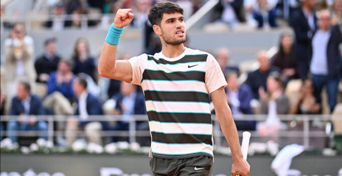 Carlos Alcaraz 1 numarayı garantiledi!