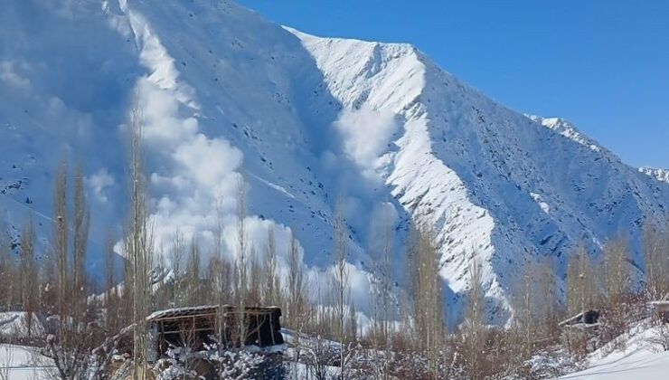 Çığ faciası: Yalung Ri Dağı’nda 7 kişi öldü