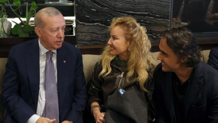 Cumhurbaşkanı Erdoğan’dan sürpriz ziyaret… Kafede vatandaşlarla sohbet etti