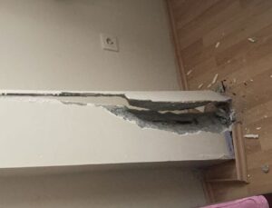 Darıca ilçesinde 2 binanın kolonları çatladı, vatandaşlar evlerini tahliye etti