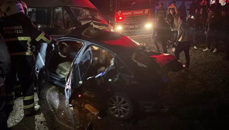 Diyarbakır’da zincirleme kaza: 3 ölü, 7 yaralı