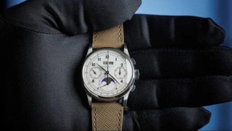 Dünyada sadece 4 tane var: En pahalı saat rekor fiyata satıldı