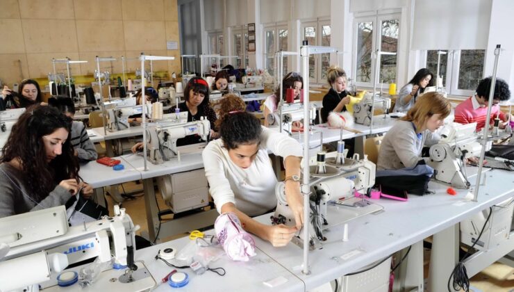 ‘Tekstilde yeni rota Bakü olabilir’