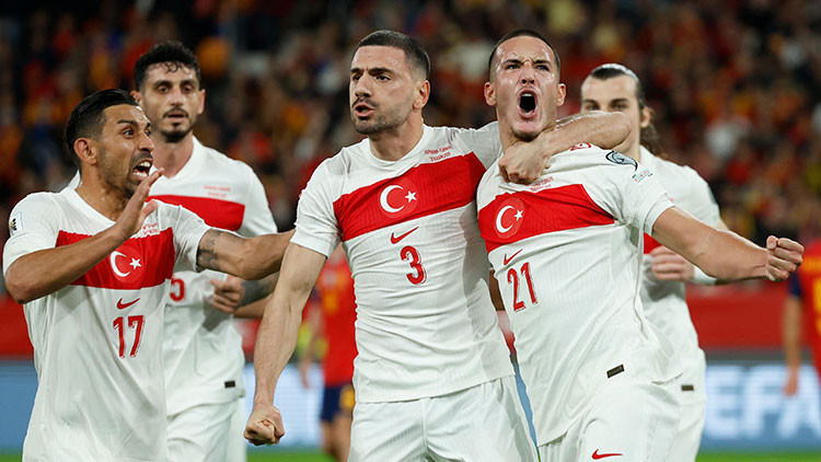 Farioli’den İspanya’yı yıkan Deniz Gül’e övgü dolu sözler: İnanılmaz bir yeteneğe sahip