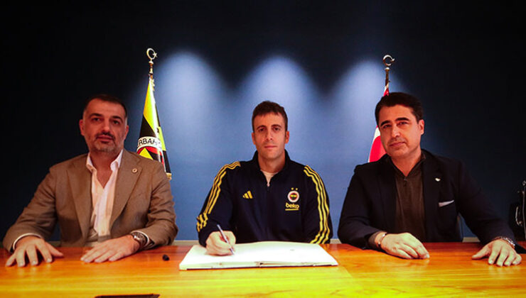 Fenerbahçe Beko açıkladı! Derya Yannier imzayı attı