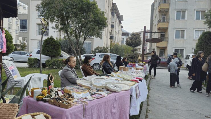 Hatay’da depremzede kadın girişimciler ürünlerini festivalde sergiledi