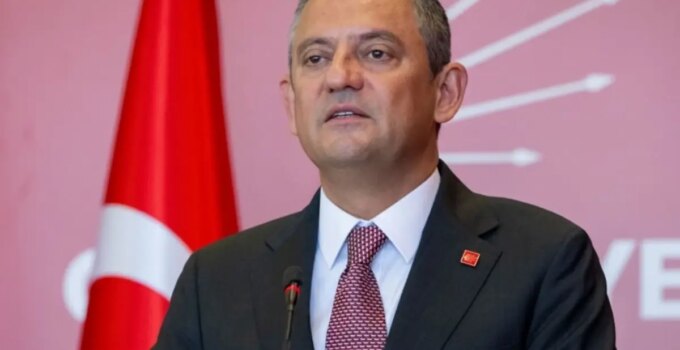 İBB iddianamesine Özgür Özel’den ilk tepki