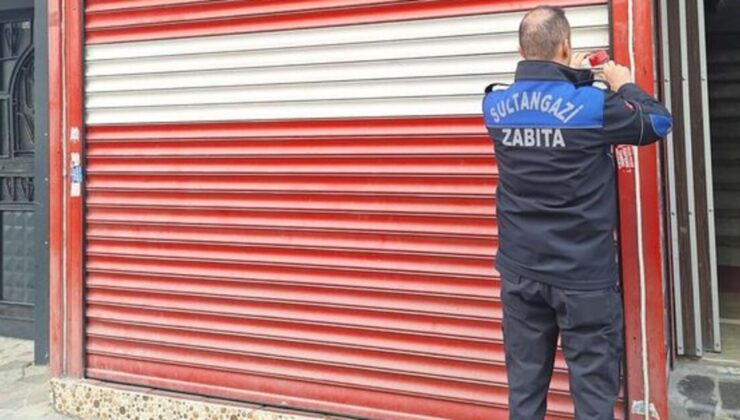 Kadınların giyinme odasında gizli kamera!