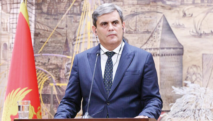 Karadağ’a ‘vizesiz seyahat’ yeniden geliyor