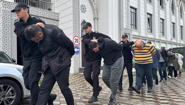 Kocaeli faciasında 6 kişi yaşamını yitirmişti! Gözaltına alınan 11 şüpheli adliyeye sevk edildi