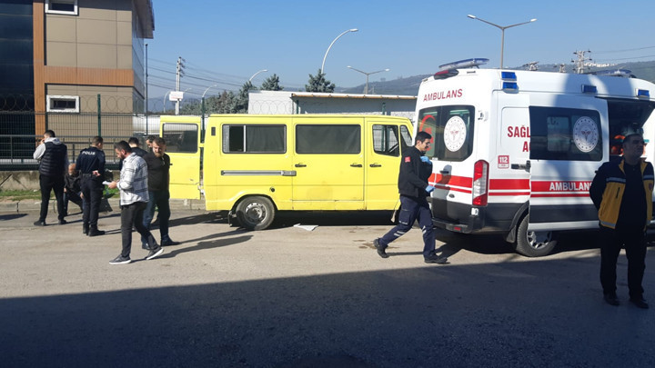 Kocaeli’de 7 yıldır yaşadığı minibüste zehirlenerek hayatını kaybetti