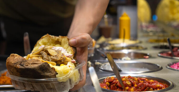 Midye ve kumpir faciası anne ile çocuklarını hayattan koparmıştı… Bu gıdalar nasıl ölümcül hale gelebiliyor? Uzman isim anlattı: Kalıcı hasarlara da neden…