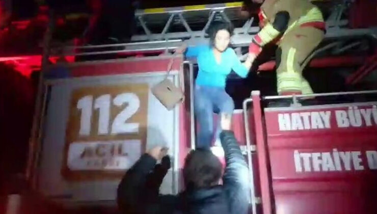 Oto galeri yandı: Çalışan 2 kişi öldü, 14 kişi dumandan etkilendi