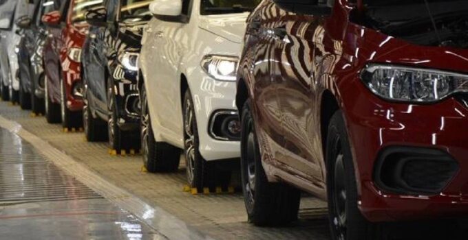 Otomotiv devlerinden yıl sonu kampanyası: Sadece 399 bin lira