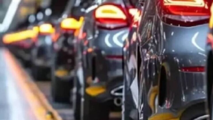 Otomotiv tarihinin efsaneleri belli oldu: Dünyanın en uzun süre üretilen otomobilleri açıklandı