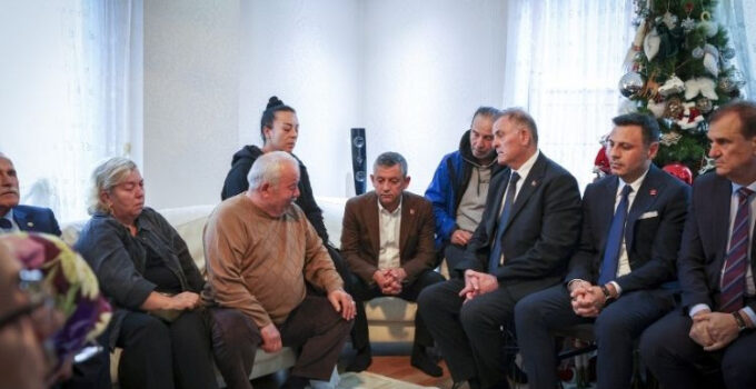 Özel’den şehit Hava Pilot Yarbay Korkmaz’ın ailesine taziye ziyareti