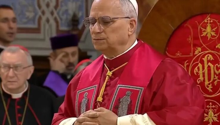 Papa’nın İstanbul’daki ayinde duygusal anları