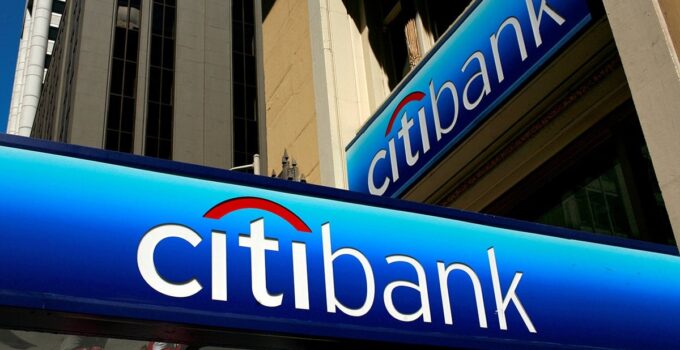 Putin, Citibank’ın Rusya’daki varlıklarının satışını onayladı